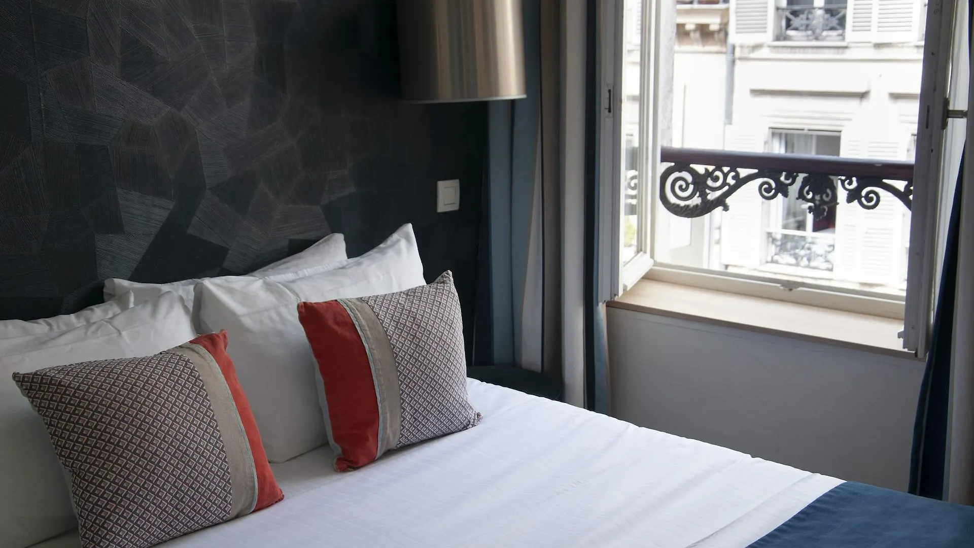 Hôtel France Albion Paris Hotel